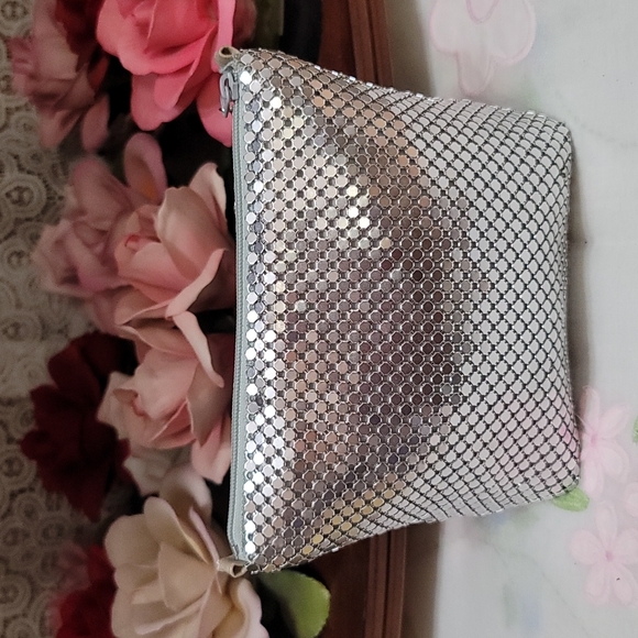 Whiting and Davis Mesh Pouch - Picture 2 of 12